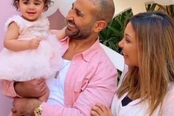 شاهد .. أحمد سعد يحتفل بعيد ميلاد ابنته الأول بحضور عدد من النجوم - بالفيديو