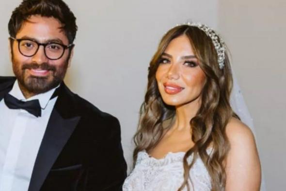 شاهد .. تامر حسني في زفاف هالة عمر.. وبسمة بوسيل تفضحها: "خرابة بيتي"