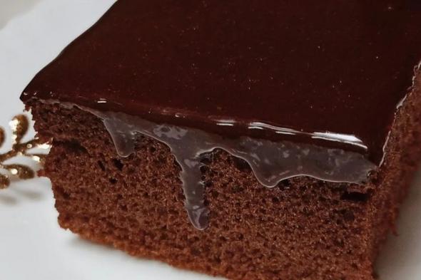 طريقة عمل كيك الشوكولاتة الهشة والاقتصادية أحلى حلوى تحضريها بسهولة وبسرعة