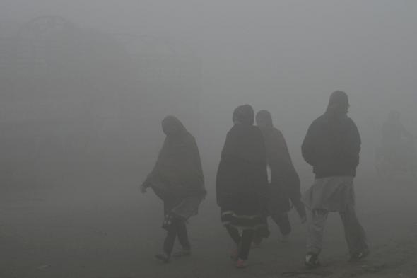 «هدية إماراتية».. المطر الصناعي ملاذ باكستان من الضباب الدخاني