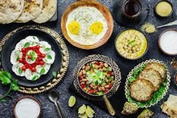 ما هو الطعام الذي كان  رسول ﷺ يفضل يتناوله في السحور والفطور في رمضان؟