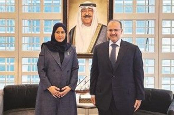 وزير الشؤون يبحث مع أمين مجلس شؤون الأسرة السعودي تعزيز الشراكة الثنائية
