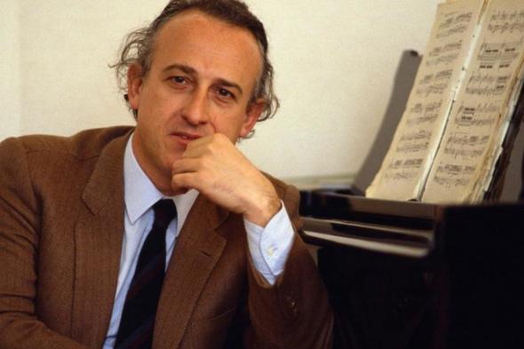 شاهد .. وفاة عازف البيانو الإيطالي ماوريتسيو بوليني عن عمر يناهز 82 عاماً