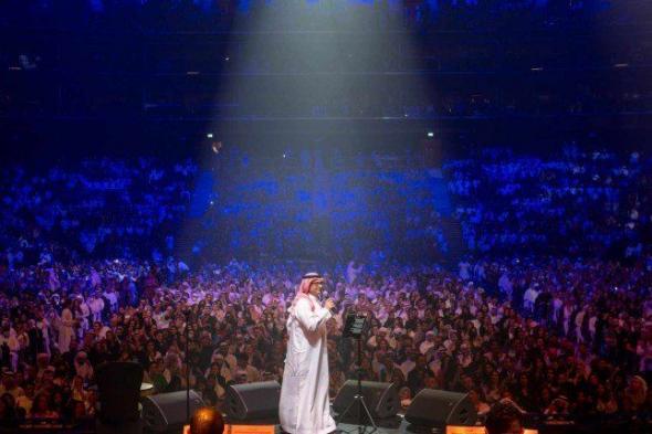 عبد المجيد عبد الله يتصدر الترند بعد ظهوره الأخير في دبي