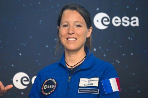 مدار الأرض يستعد لاستضافة ثاني امرأة فرنسية
