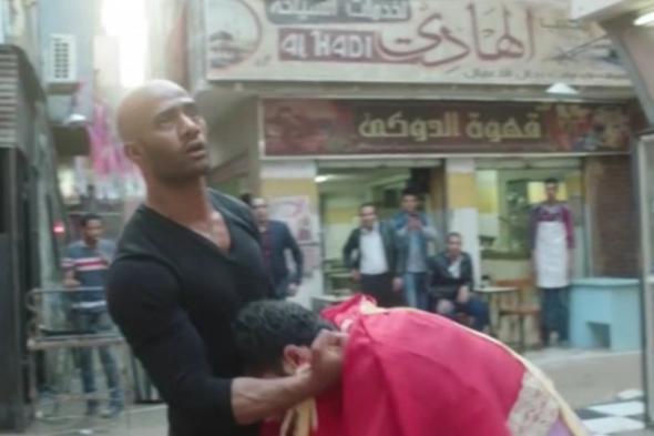 شاهد .. مشهد من مسلسل "الأسطورة" لـ محمد رمضان يتحول إلى واقع في مصر ويثير جدلاً واسعاً