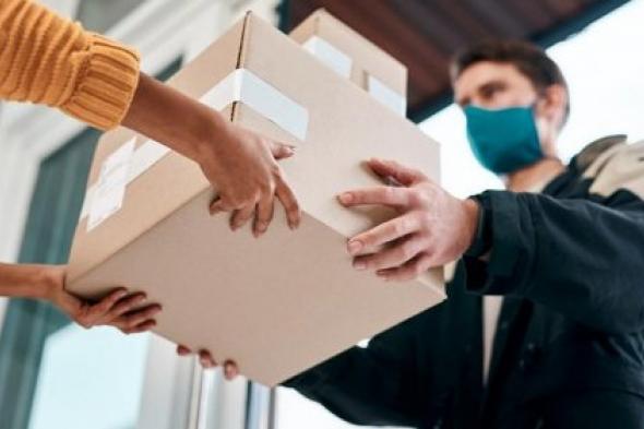 مفاجآت في الشروط الجديدة لمهنة التوصيل المنزلي بالسعودية.. تعرّف عليها !!