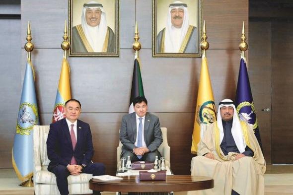 وزير الدفاع بحث مع سفير منغوليا قضايا مشتركة