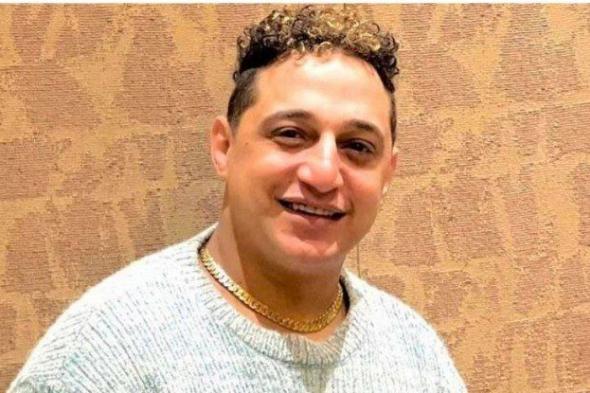 شاهد .. رضا البحراوي يوجه رسالة مؤثرة في أول ظهور بعد وفاة والدته واعتزاله