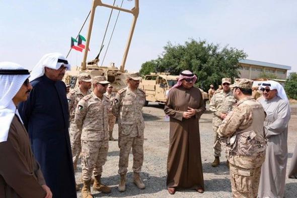 ولي العهد يزور عدداً من القواعد والمواقع العسكرية: أخذ التهديدات الخارجية على محمل الجد والاحتفاظ بأقصى درجات الجاهزية