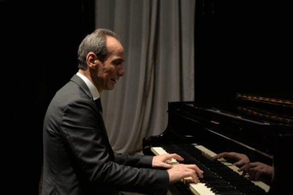 شاهد .. نفاد تذاكر حفل الموسيقار عمرو سليم في دار الأوبرا المصرية