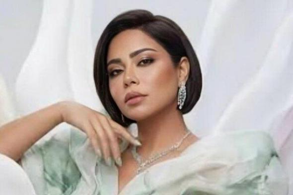 شاهد .. مصالحة بعد 18 عامًا.. سمية درويش تطوي خلافها مع شيرين وتدعم عودتها