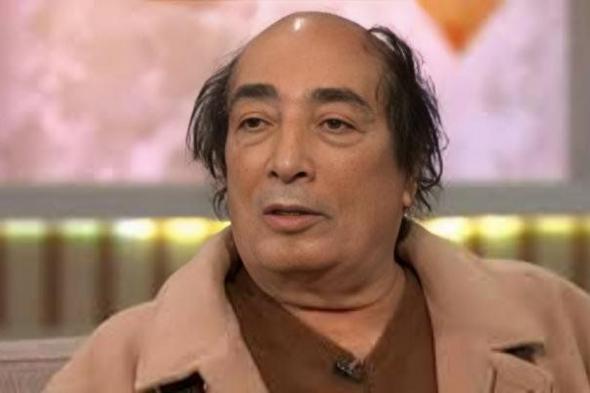 شاهد .. عبد الله مشرف يوضح حقيقة اعتزاله الفن: أعيش بعيدًا عن الوسط الفني