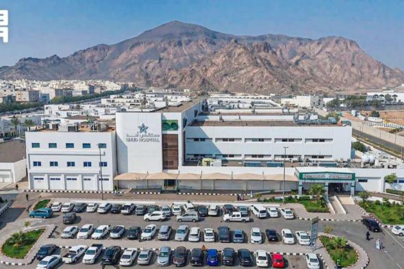 مستشفى أحد بالمدينة المنورة يعيد البصر لحاجة جزائرية