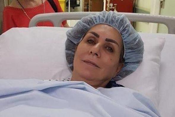 شاهد .. نقل الفنانة سهير فهد إلى المستشفى بعد تعرضها لوعكة صحية