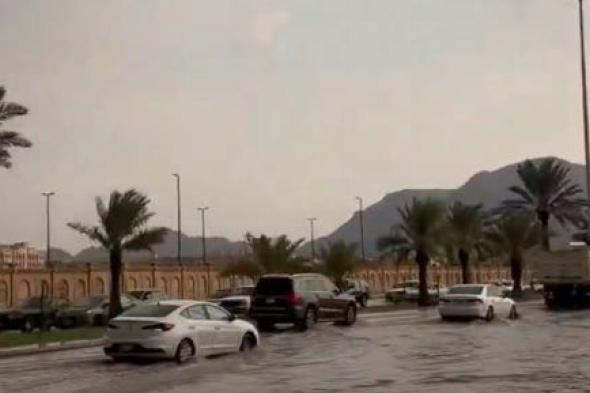 فجر اليمن: مواجهات عنيفة بين القوات اليمنية والحوثيين بمدينة تعز.. قوات اليمن تحبط هجمات على المدينة.. 6 غارات للطيران على مواقع الحوثي.. اشتباكات في محيط جبل هان الاستراتيجي.. والجيش يأسر 5 قيادات حوثية