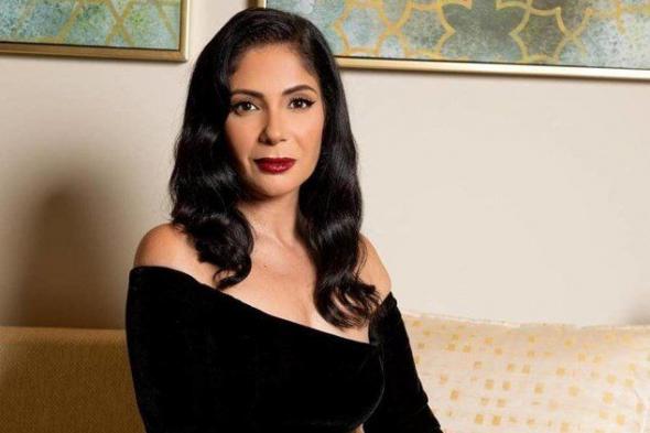 شاهد .. منى زكي في جلسة حوارية بمهرجان الجونة السينمائي اليوم احتفاءً بمسيرتها الفنية